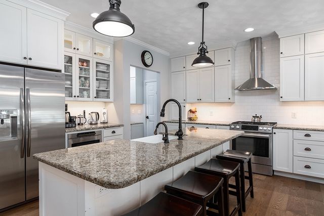 530 Westmoreland Lane, North Kingstown, RI 02874