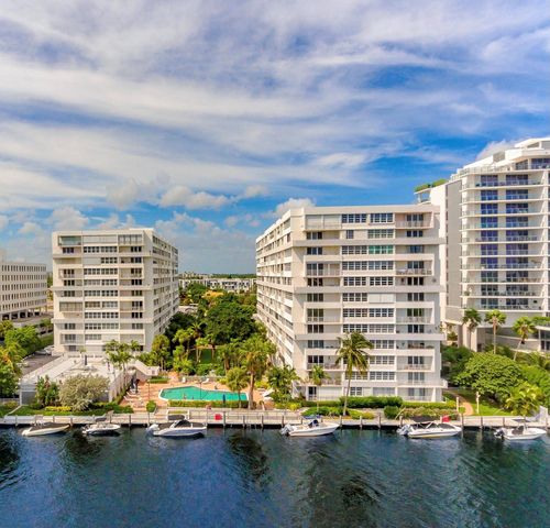 1160 N Federal Highway 215, Fort Lauderdale, FL 33304
