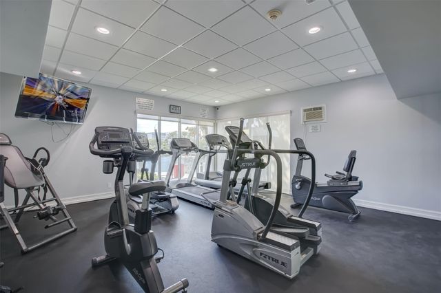 1160 N Federal Highway 215, Fort Lauderdale, FL 33304
