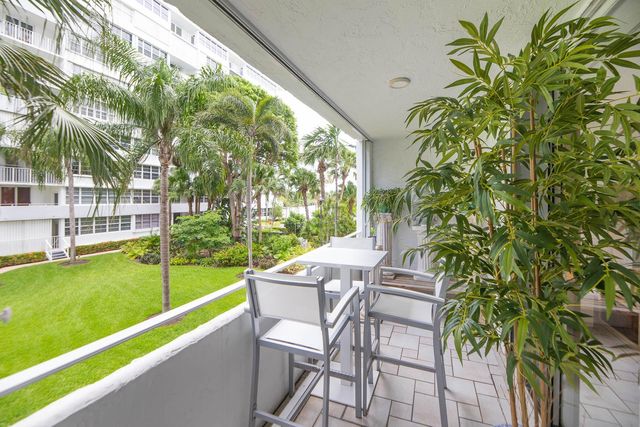 1160 N Federal Highway 215, Fort Lauderdale, FL 33304