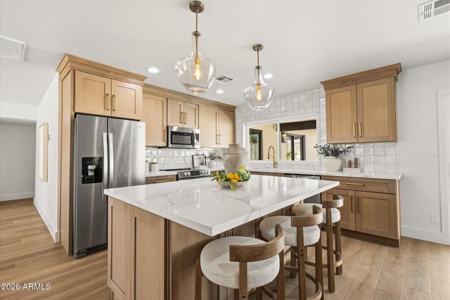 4948 E CORRINE Drive, Scottsdale, AZ 85254