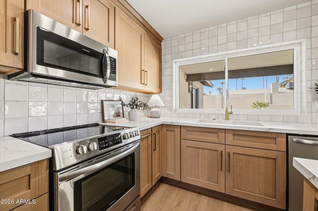 4948 E CORRINE Drive, Scottsdale, AZ 85254