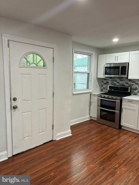 1007 SHARON AVE, SHARON HILL, PA 19079 — photo 4