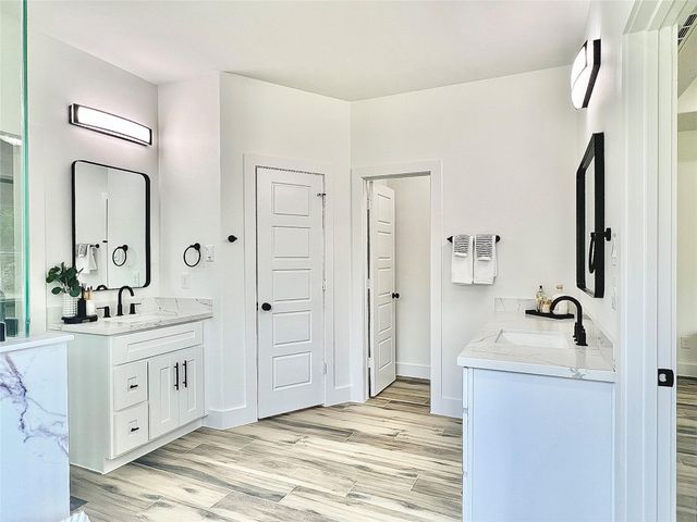 461 Spanish Drive, Dayton, TX 77535