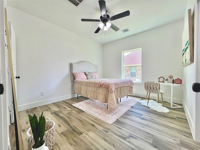 461 Spanish Drive, Dayton, TX 77535