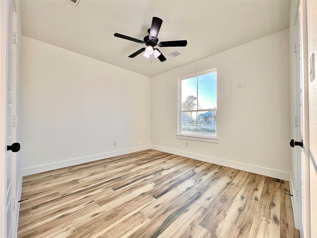 461 Spanish Drive, Dayton, TX 77535