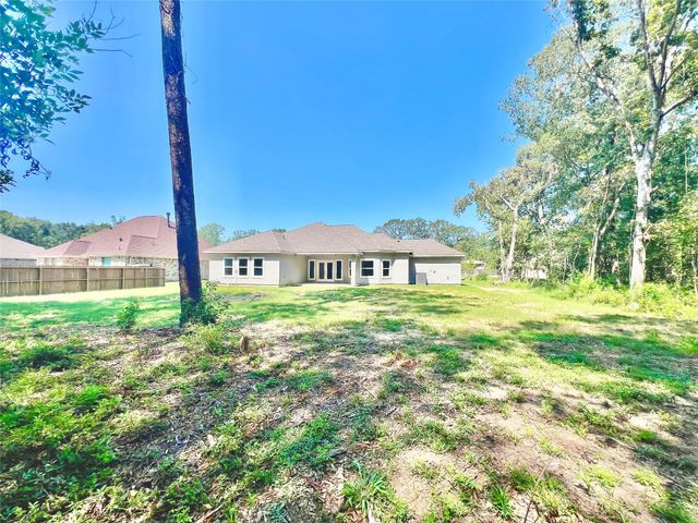 461 Spanish Drive, Dayton, TX 77535