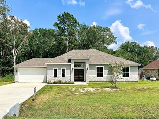 461 Spanish Drive, Dayton, TX 77535