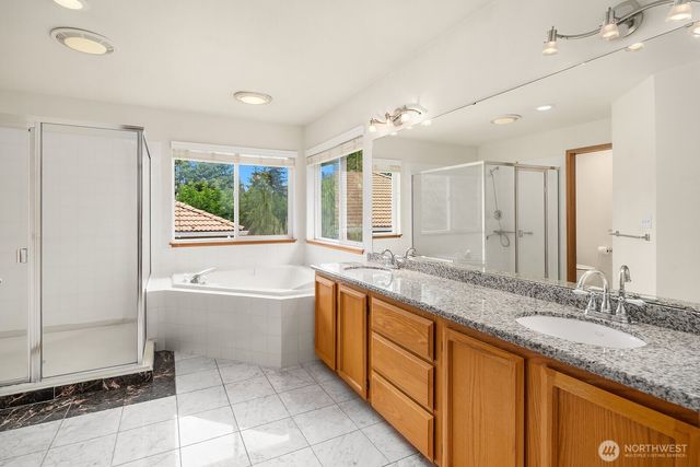 36912 17th Avenue S, Federal Way, WA 98003