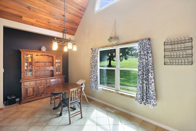 471 Northup Rd, Portland, TN 37148
