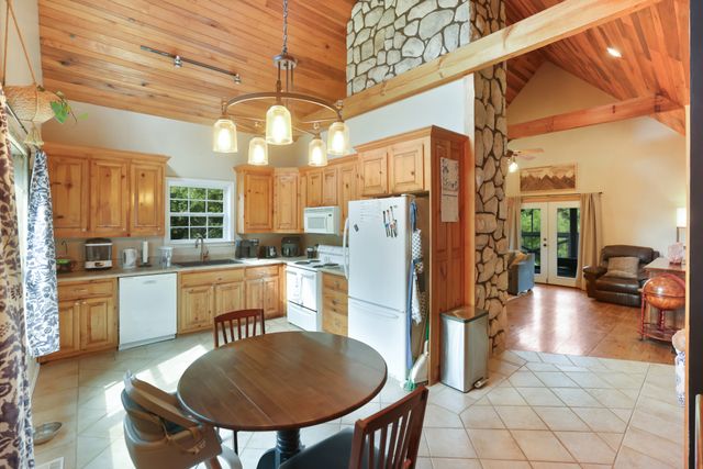 471 Northup Rd, Portland, TN 37148