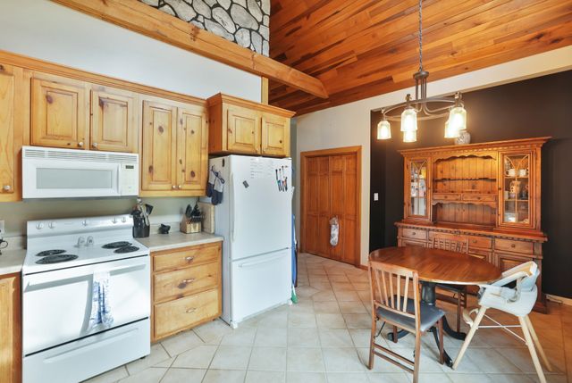 471 Northup Rd, Portland, TN 37148