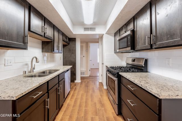 11341 JACK CUPIT Lane, El Paso, TX 79936