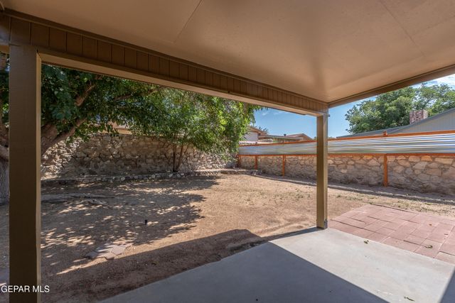 11341 JACK CUPIT Lane, El Paso, TX 79936