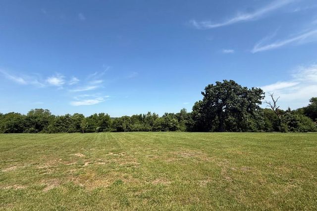 1679 NW 515th Road, Kingsville, MO 64061