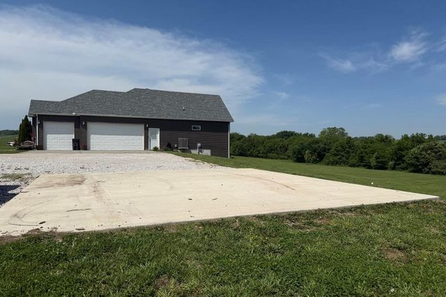1679 NW 515th Road, Kingsville, MO 64061