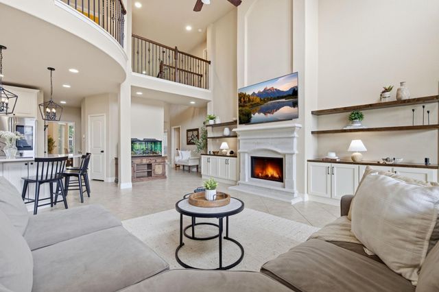 20011 Crested Peak Lane, Cypress, TX 77433