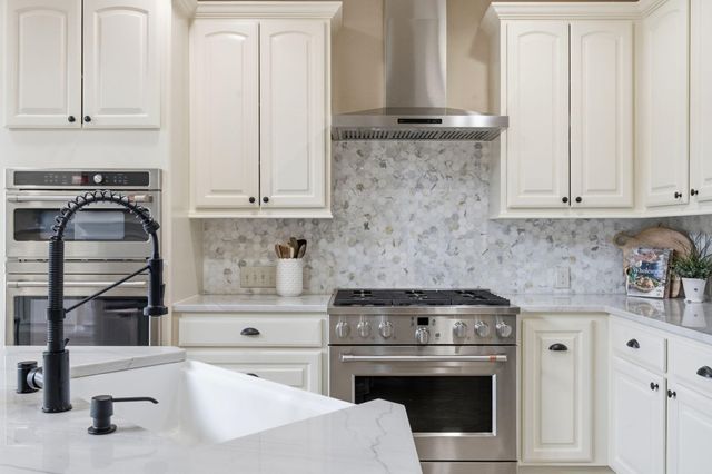 20011 Crested Peak Lane, Cypress, TX 77433