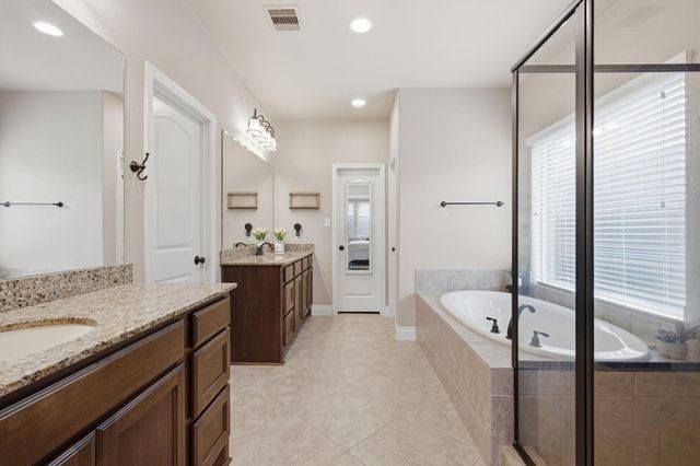 20011 Crested Peak Lane, Cypress, TX 77433