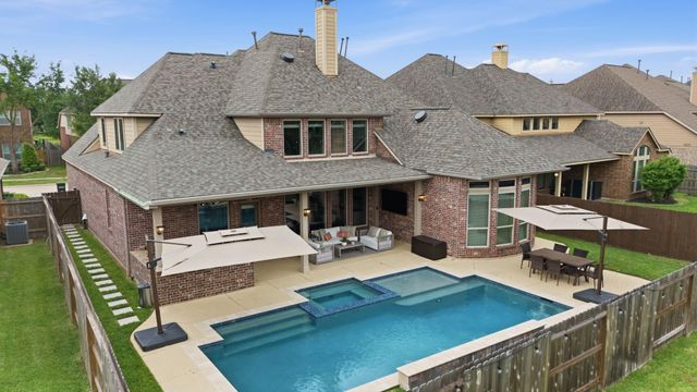 20011 Crested Peak Lane, Cypress, TX 77433