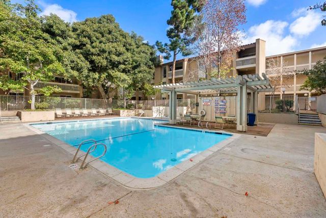 1885 Diamond St 2-222, San Diego, CA 92109