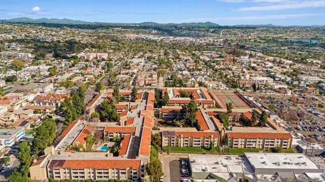 1885 Diamond St 2-222, San Diego, CA 92109