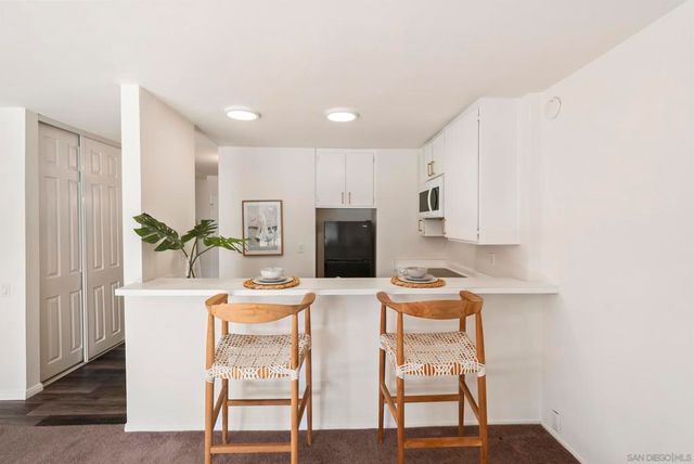 1885 Diamond St 2-222, San Diego, CA 92109