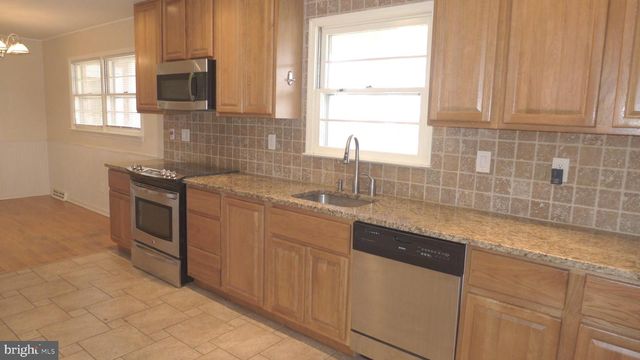 93 GREAT LAKE DR, Annapolis, MD 21403