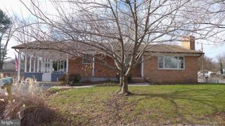 93 GREAT LAKE DR, Annapolis, MD 21403