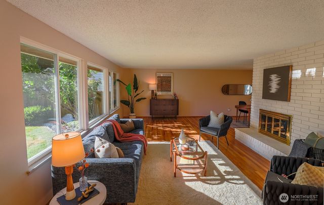 14312 144th Avenue SE, Renton, WA 98059