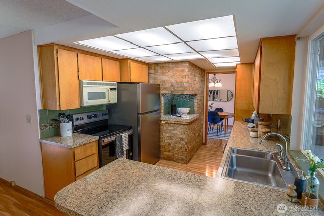 14312 144th Avenue SE, Renton, WA 98059