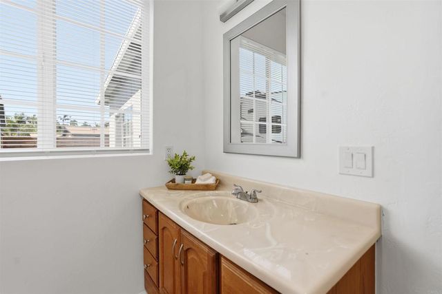 279 D Street, Chula Vista, CA 91910