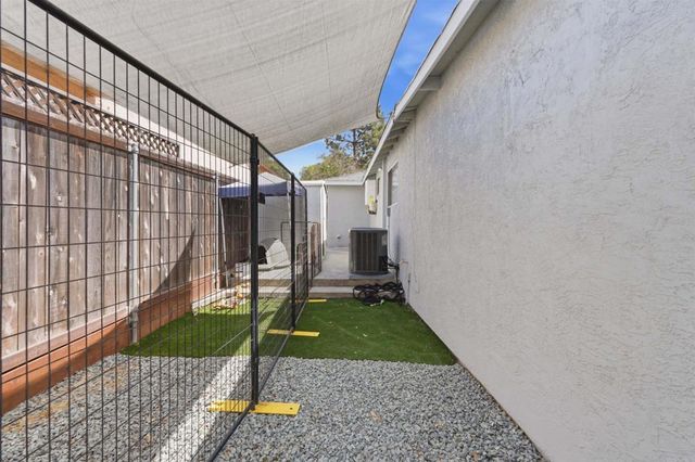 279 D Street, Chula Vista, CA 91910