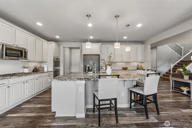 13931 E 63rd Avenue E, Puyallup, WA 98373