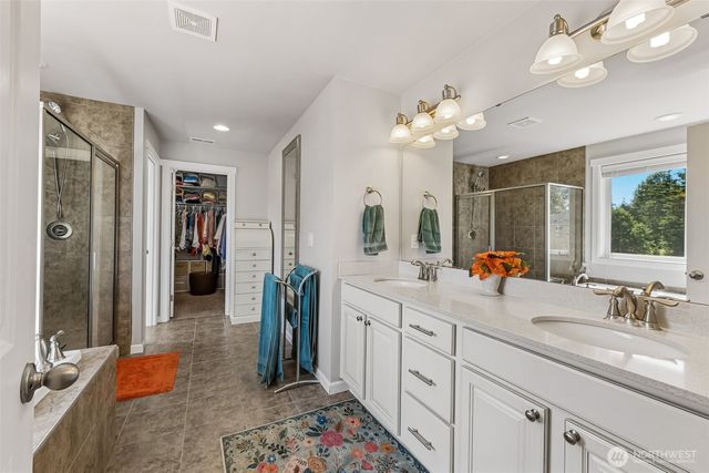 13931 E 63rd Avenue E, Puyallup, WA 98373