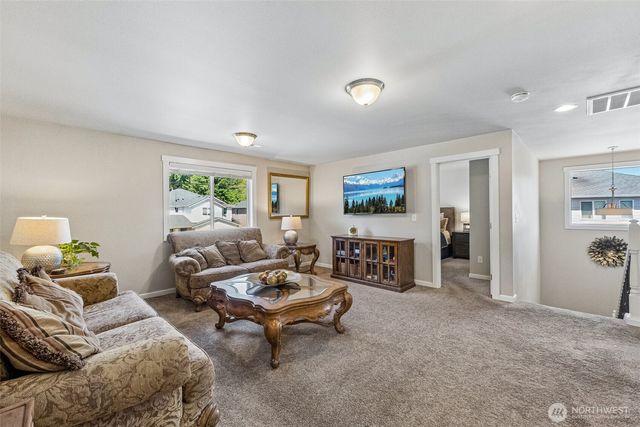 13931 E 63rd Avenue E, Puyallup, WA 98373