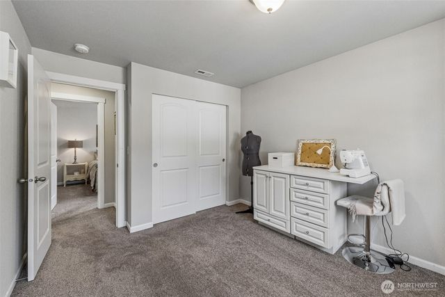 13931 E 63rd Avenue E, Puyallup, WA 98373