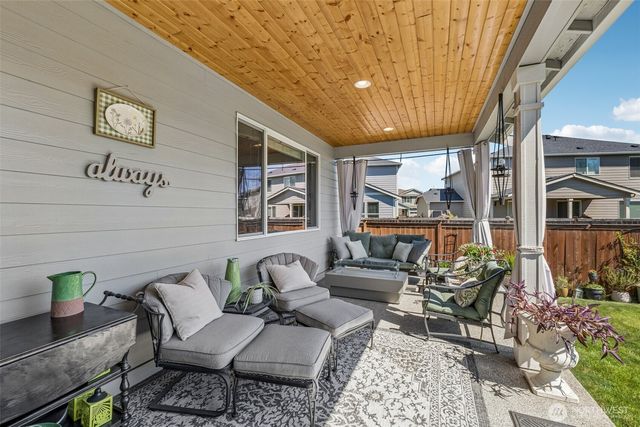 13931 E 63rd Avenue E, Puyallup, WA 98373
