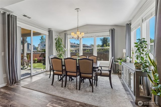 13931 E 63rd Avenue E, Puyallup, WA 98373