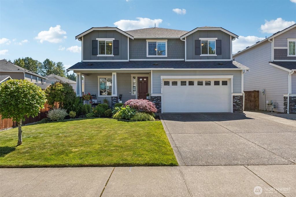13931 E 63rd Avenue E, Puyallup, WA 98373