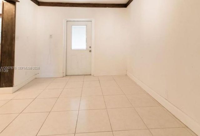 305 NE 2nd Ave na, Dania Beach, FL 33004