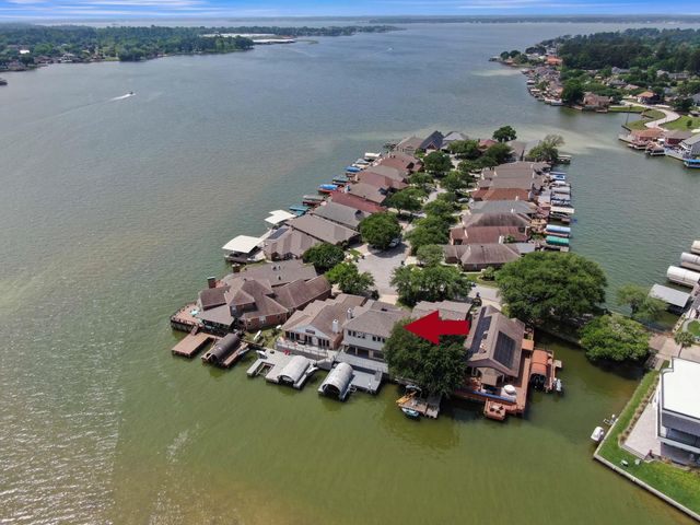 12858 Pelican Island Drive, Willis, TX 77318