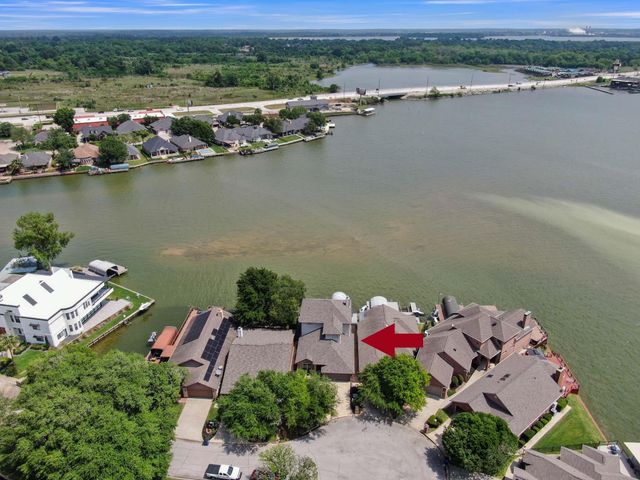 12858 Pelican Island Drive, Willis, TX 77318