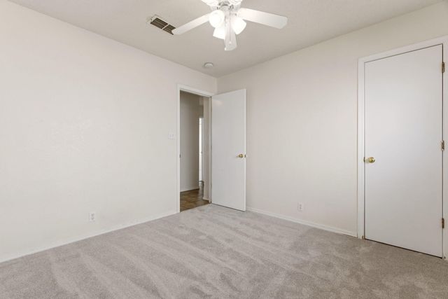 6139 Bisbee Place NW, Albuquerque, NM 87114