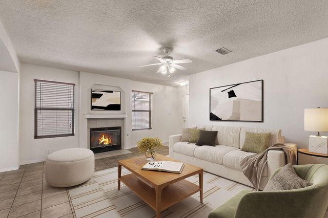 6139 Bisbee Place NW, Albuquerque, NM 87114