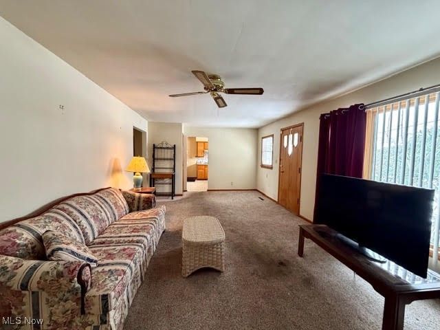 7931 Service Street, Masury, OH 44438