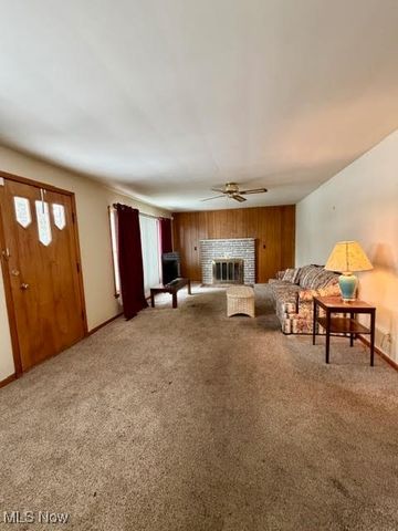 7931 Service Street, Masury, OH 44438