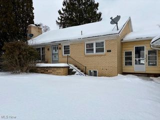 7931 Service Street, Masury, OH 44438