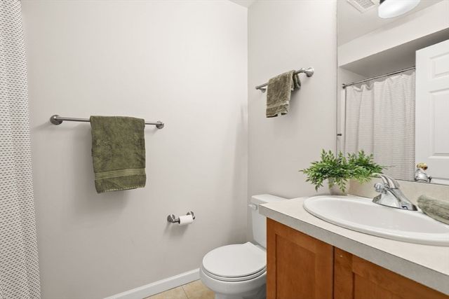 11 Russell Pl 11, Arlington, MA 02474