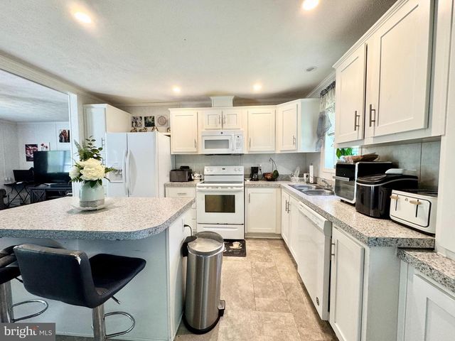 9605 BERRY DR, Seaford, DE 19973